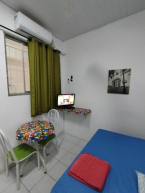 Seu Apto na Praia da Costa 6 Excelente Local Ar Cond TV Microondas Internet Rápida Todo seu Centro